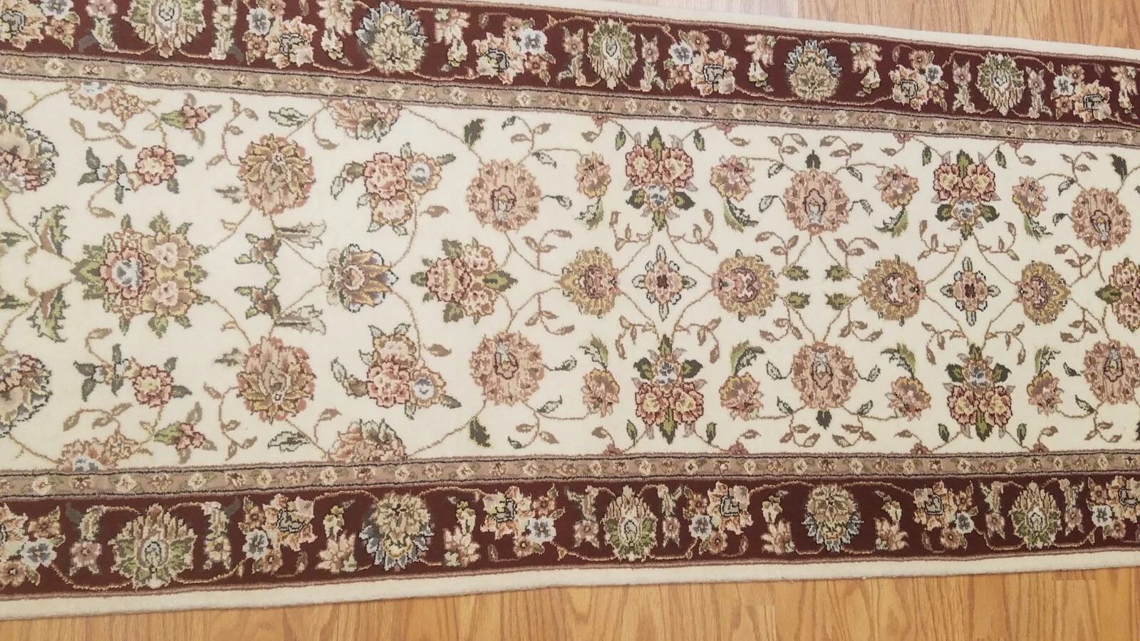 2.5 x 8 Ivory & Red Fine Quality Wool & Silk Hand Knotted Oriental Rug