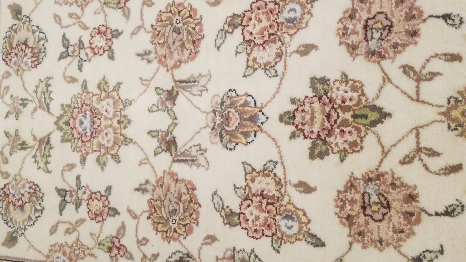 2.5 x 8 Ivory & Red Fine Quality Wool & Silk Hand Knotted Oriental Rug