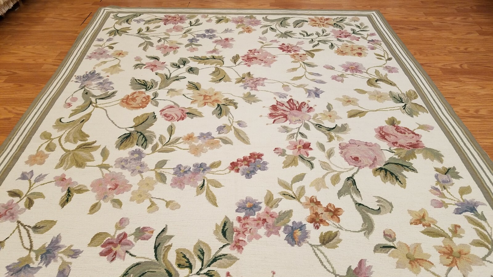 6 x 9 Hand woven English Garden Needle point 100% wool Area rug