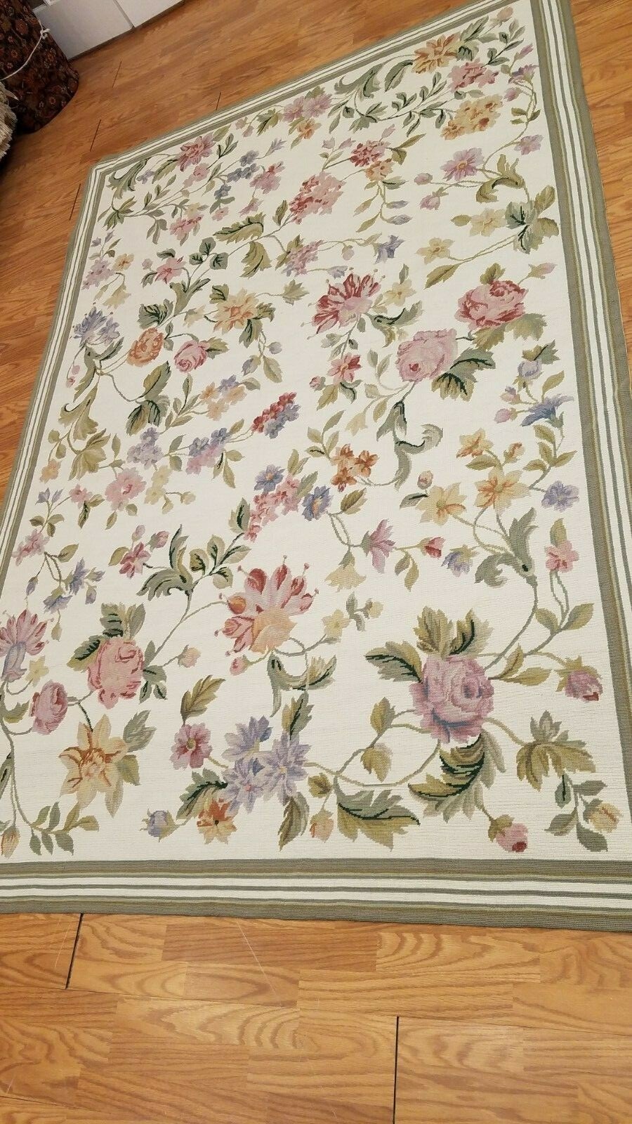 6 x 9 Hand woven English Garden Needle point 100% wool Area rug