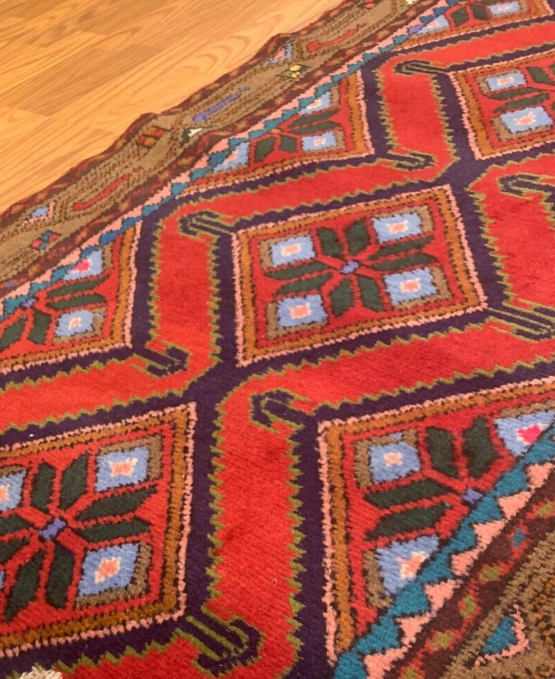 2.8 x 9.5 Runner Hand Knotted 100% Wool Vegetable Dye