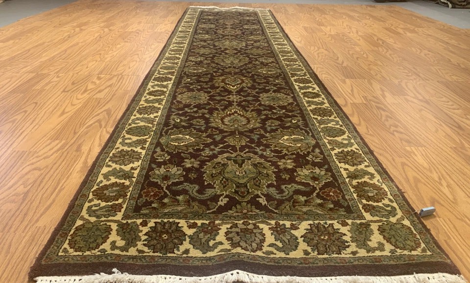 2.7 x 10 Runner Indo Agra Hand spawned 100% Wool Hand Knotted Vegetable Dye