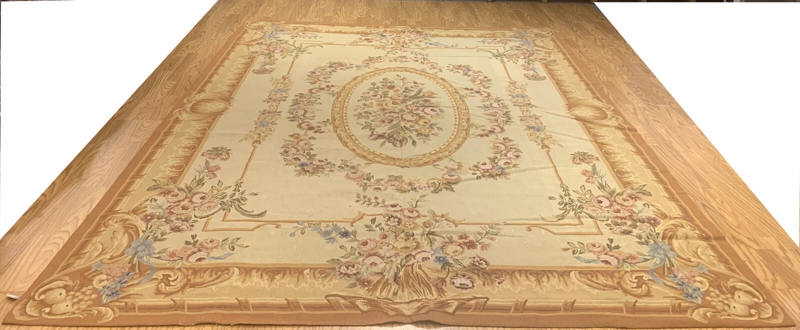 8 x 10 French Aubusson Needle Point 100% Wool Hand Knotted Area Rug
