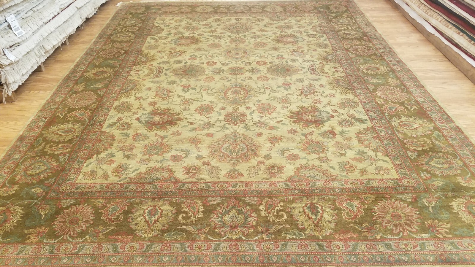 9 x 12 Beige & Olive Indo Agra All-Over Wool Hand-Knotted Oriental Rug EB234997436232 Montaage