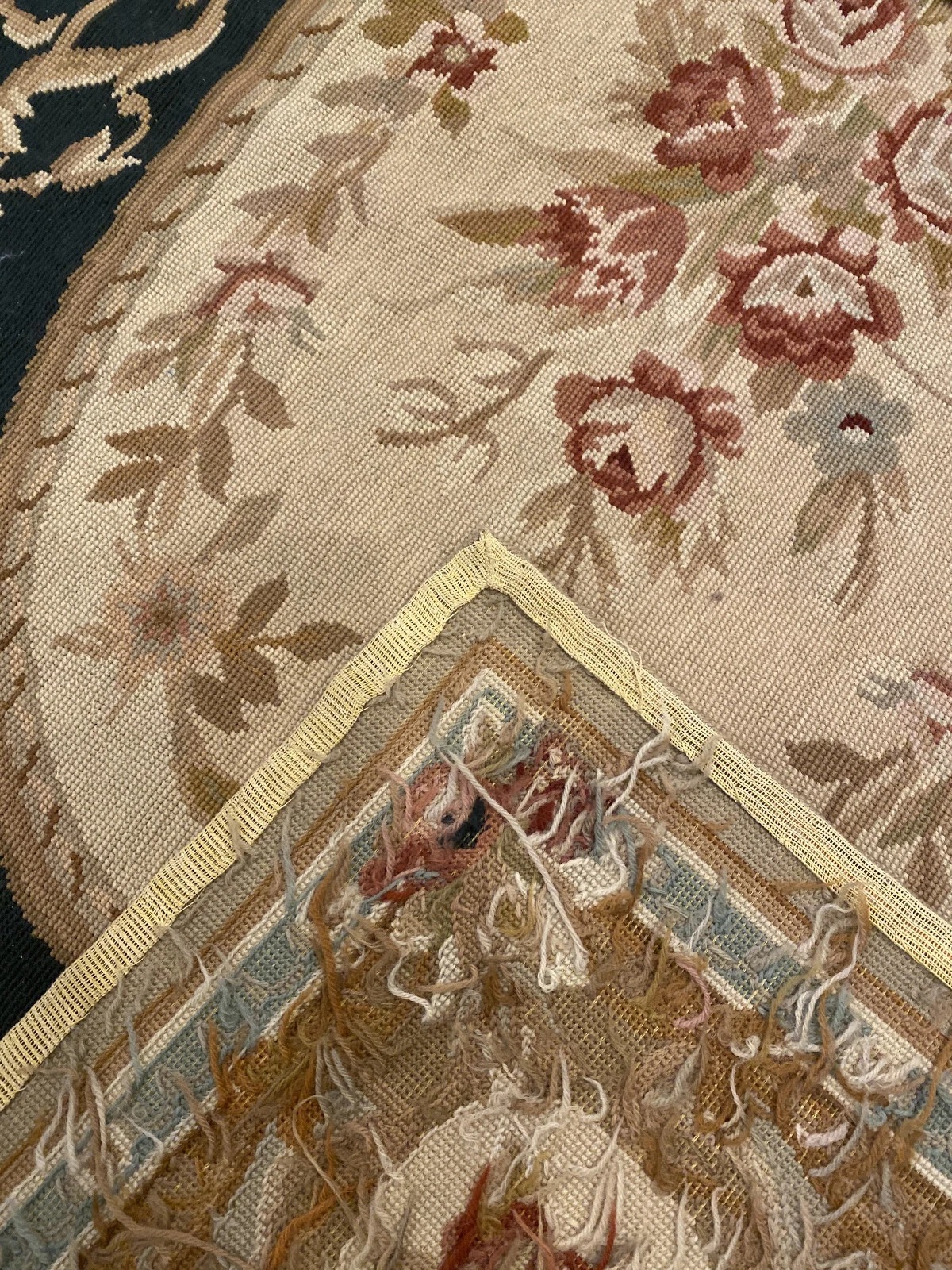 4x6 Hand woven French Needlepoint Portuguese Aubusson 100% wool Area rug