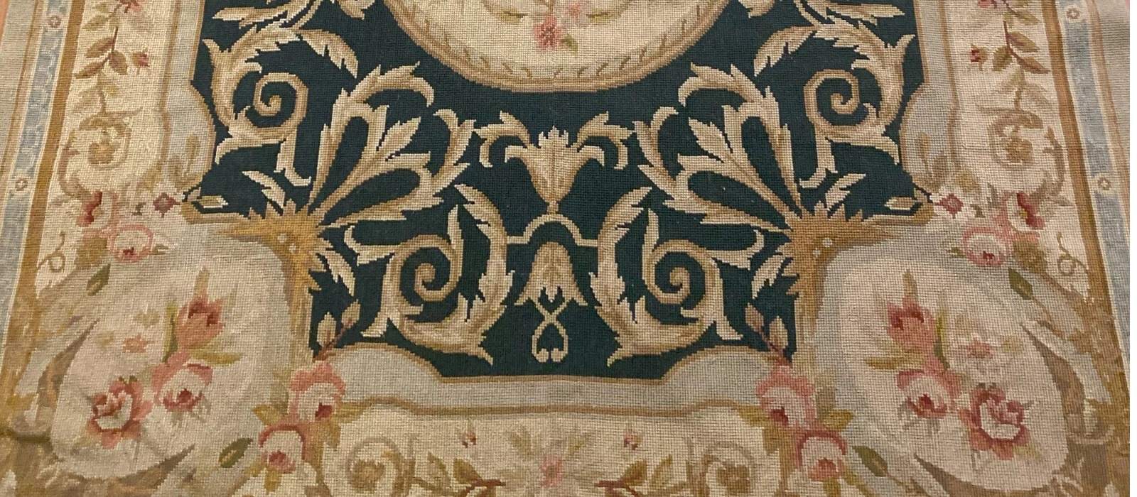 4x6 Hand woven French Needlepoint Portuguese Aubusson 100% wool Area rug