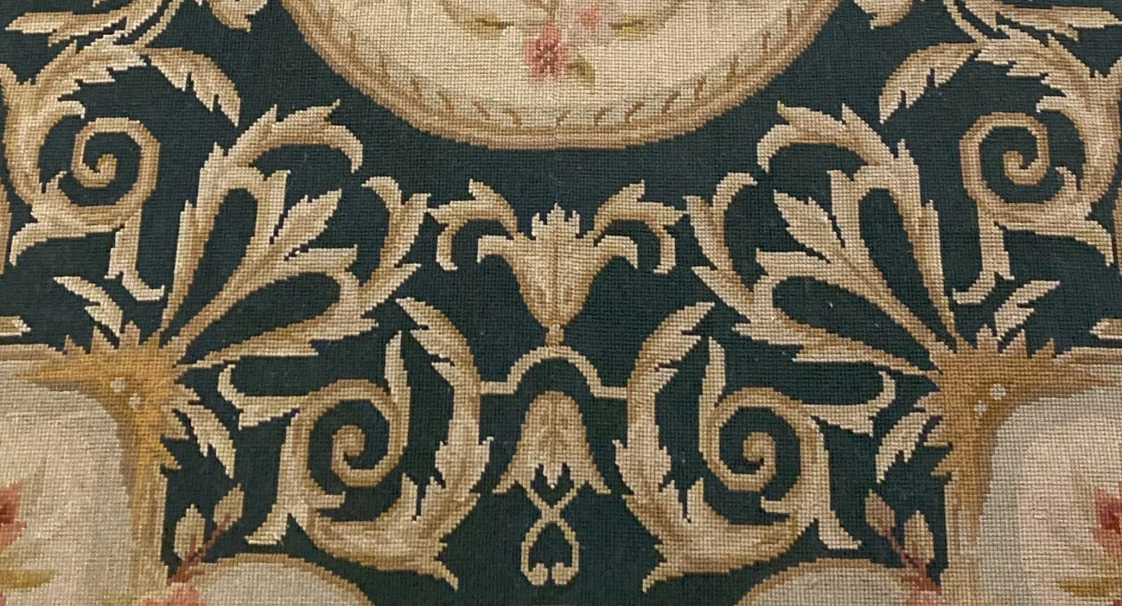 4x6 Hand woven French Needlepoint Portuguese Aubusson 100% wool Area rug