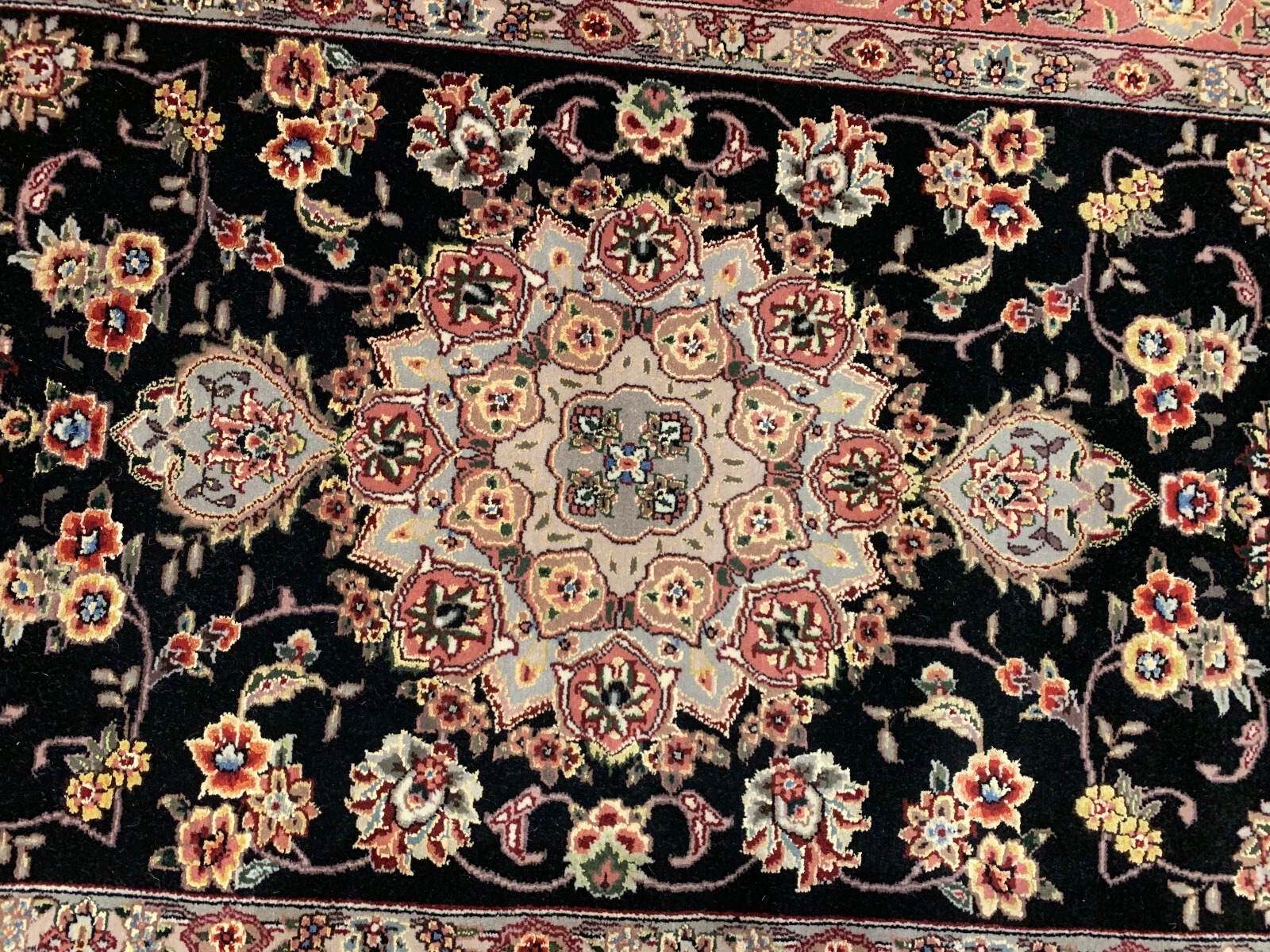 2.6 x 9 Very Fine Floral with Medalian Wool and Silk Runner