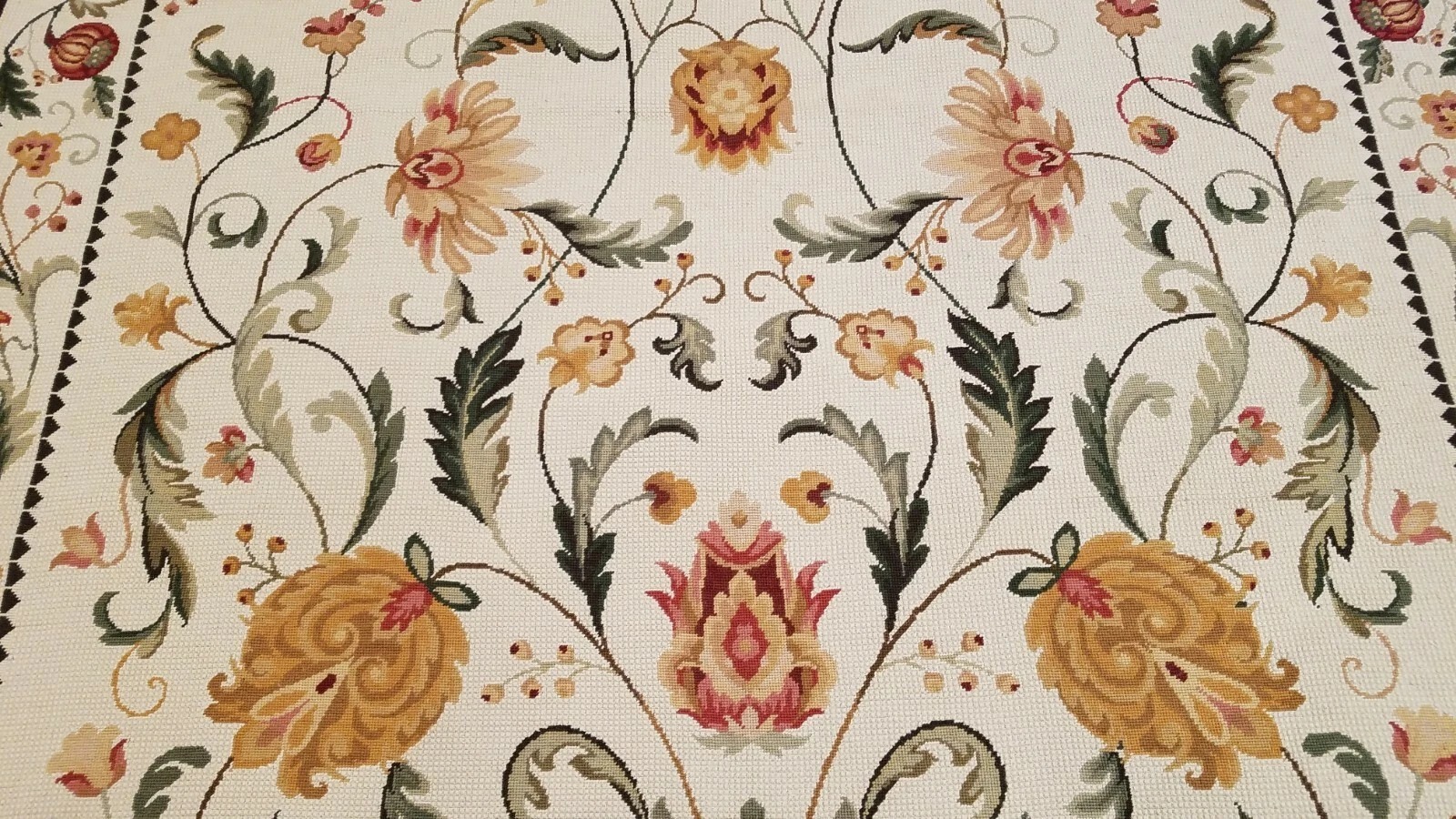 6 x 9 Hand woven French Aubusson Portuguese Needle point 100% wool Area rug