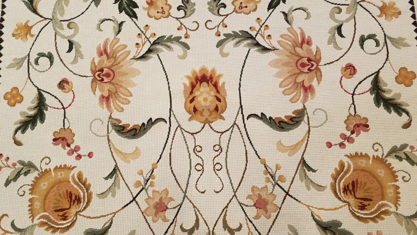 6 x 9 Hand woven French Aubusson Portuguese Needle point 100% wool Area rug