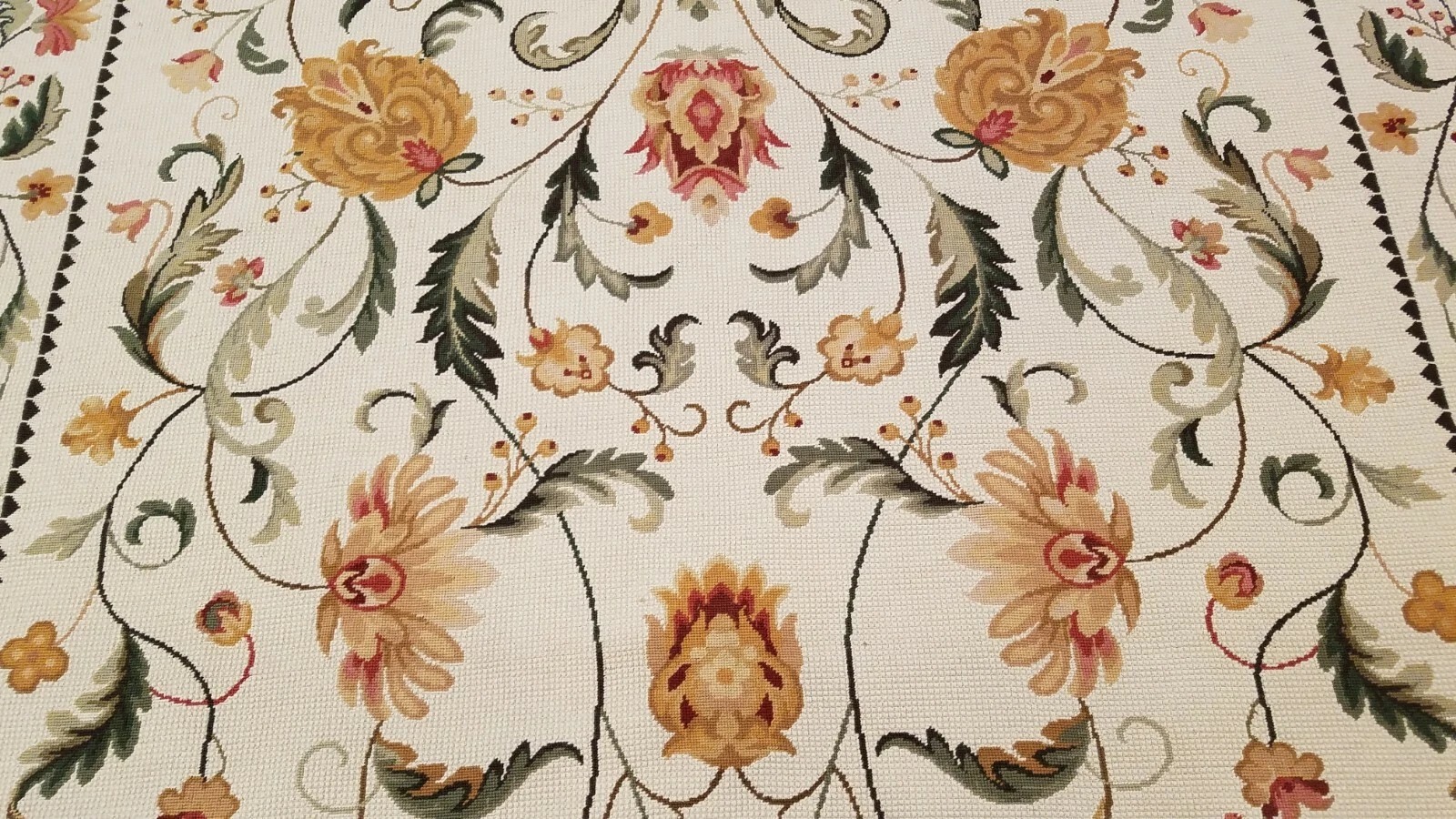 6 x 9 Hand woven French Aubusson Portuguese Needle point 100% wool Area rug