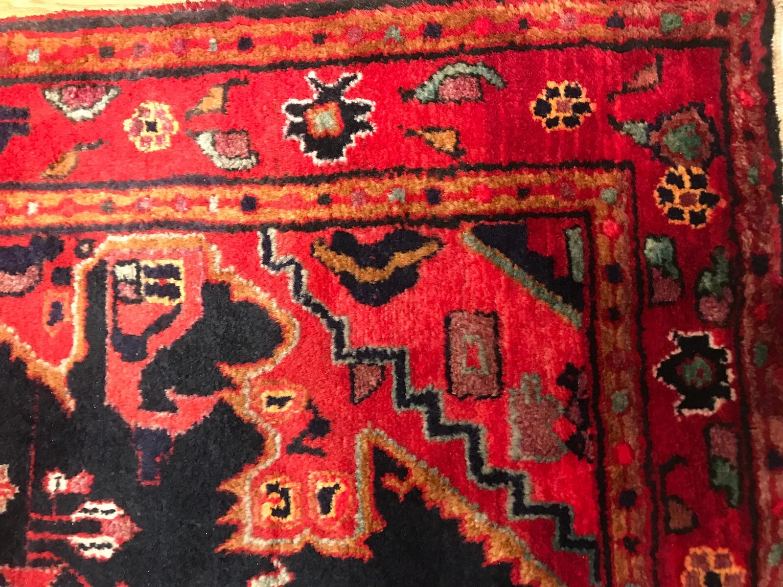 4.5 x 6.9 Persian Tribal Geometric Black 100% Wool Vegetable Dye Rug