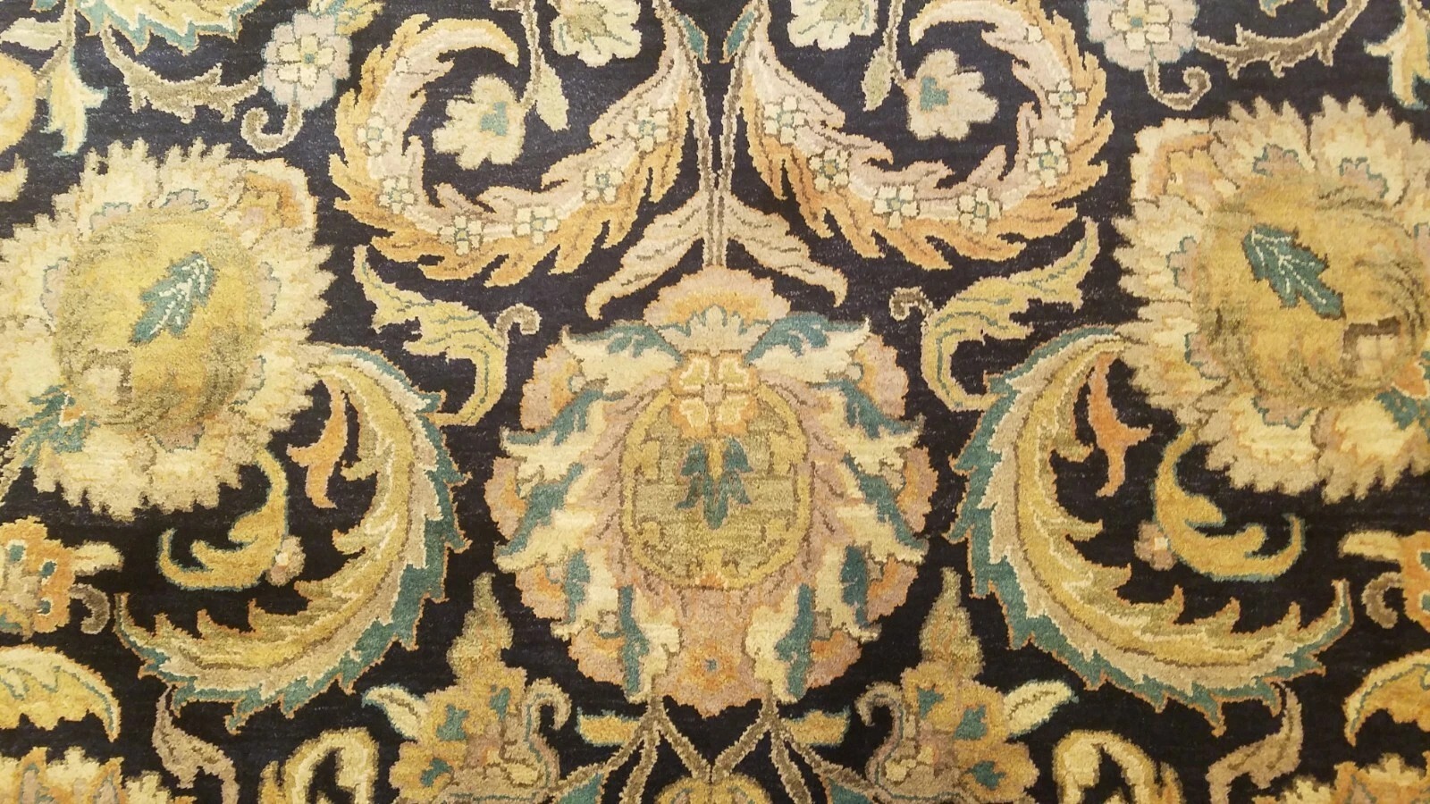 9 x 12 Black Indo Agra All-Over Wool Hand-Knotted Oriental Rug
