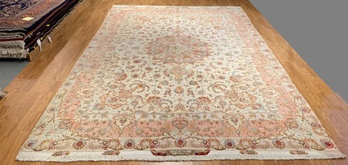 9x 12 Hand Knotted Wool & Silk Area Rug