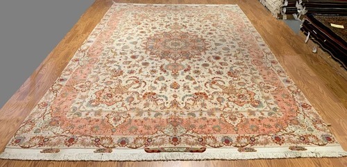 9x 12 Hand Knotted Wool & Silk Area Rug