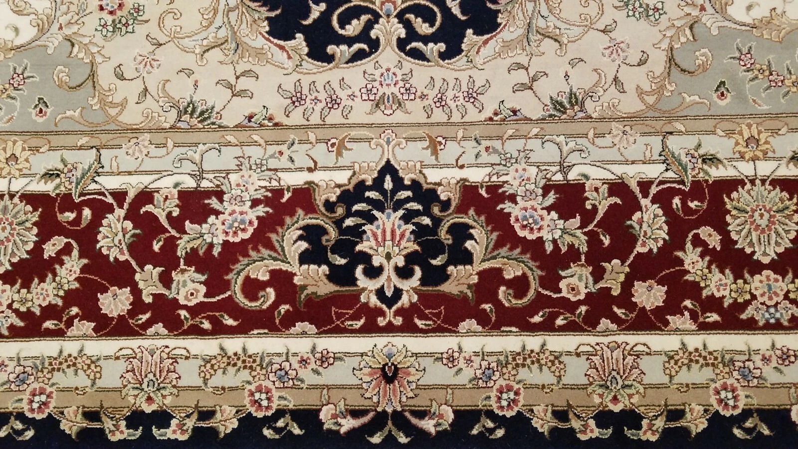 9' x 12' Hand Knotted 280 KPSI Masterpiece Wool & Silk Oriental Area Rug