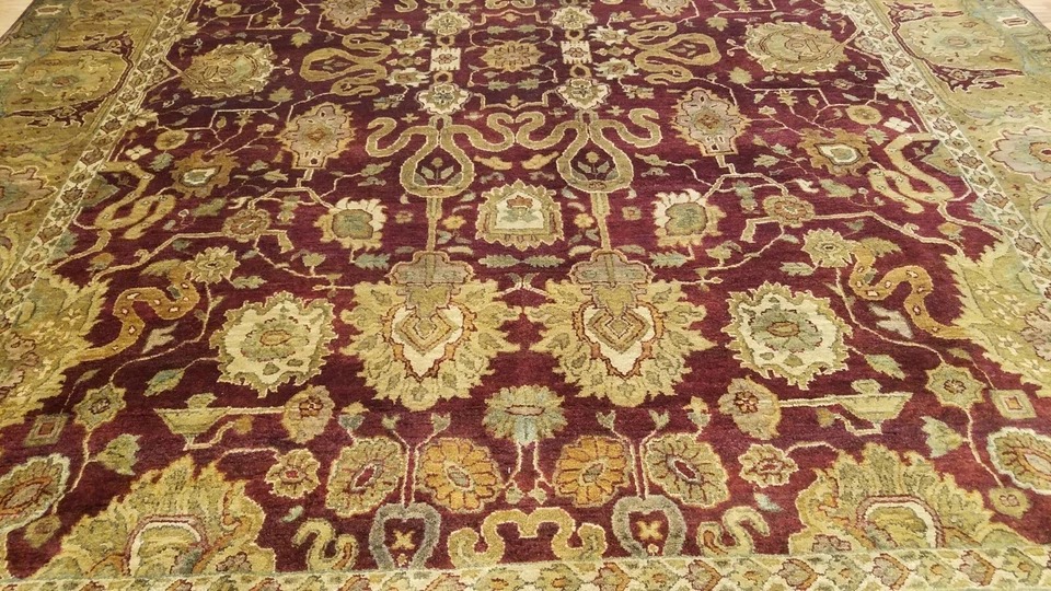 9 x 12 Burgundy red Indo Agra Vegetable dye Hand spawned Wool Hand Knotted Rug