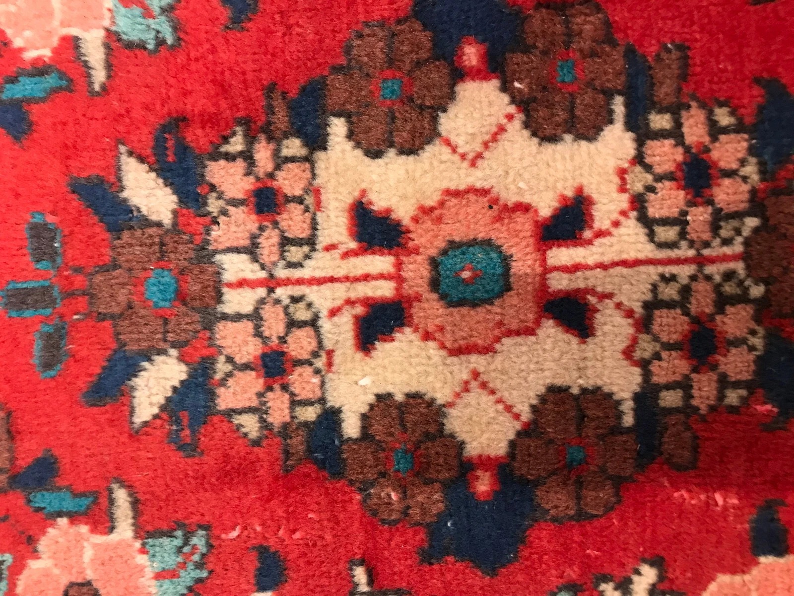 4.1 x 6.6 Vintage Tribal Medallion Red 100% Wool Vegetable Dye Rug