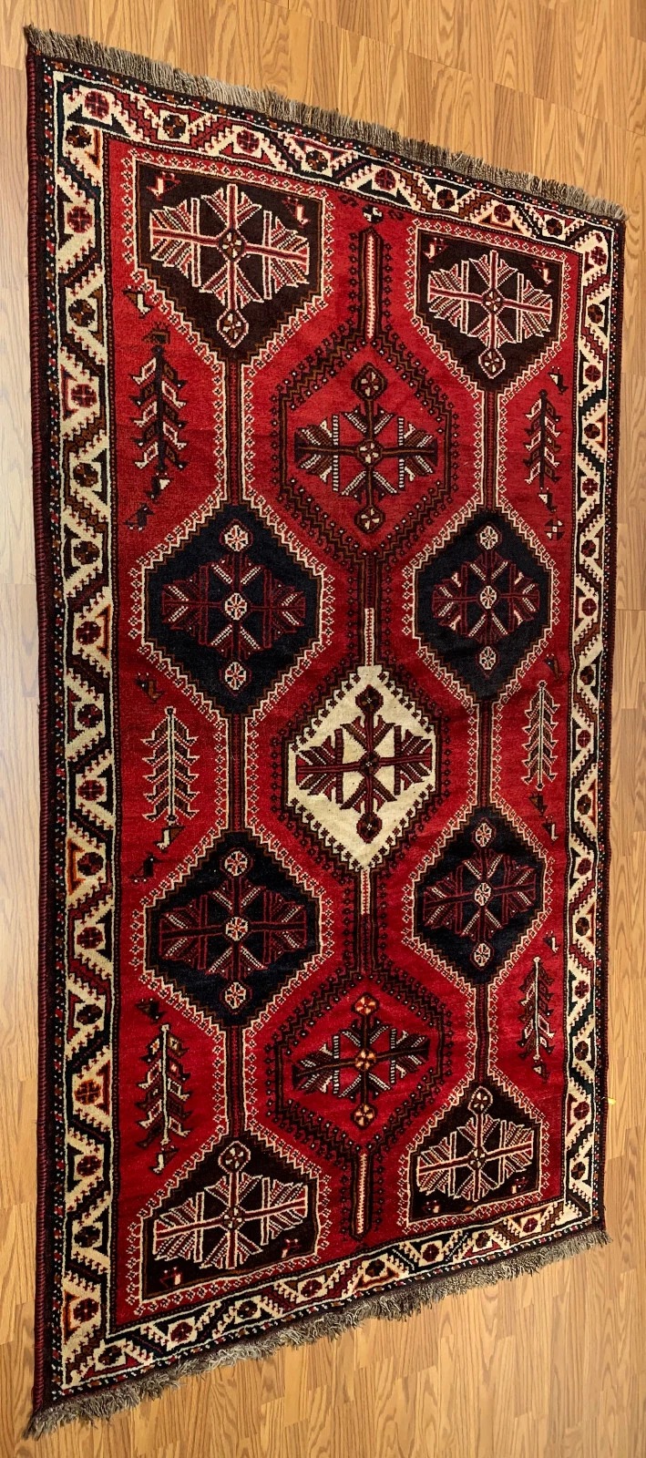 5.6 x 8.3 Vintage Tribal Red Rose 100% Wool Hand Made Rug Vegetable Dye