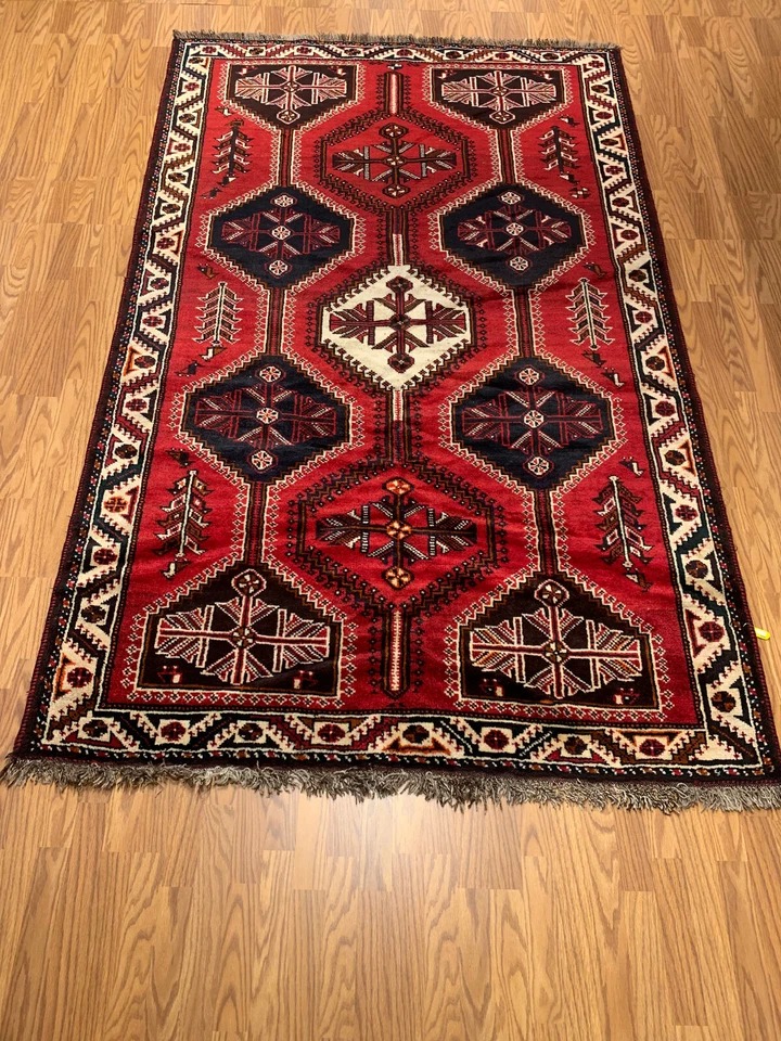 5.6 x 8.3 Vintage Tribal Red Rose 100% Wool Hand Made Rug Vegetable Dye