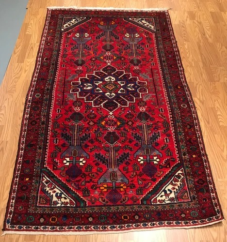 4.7 x 8.7 Vintage Tribal Geometric Red 100% Wool Vegetable Dye