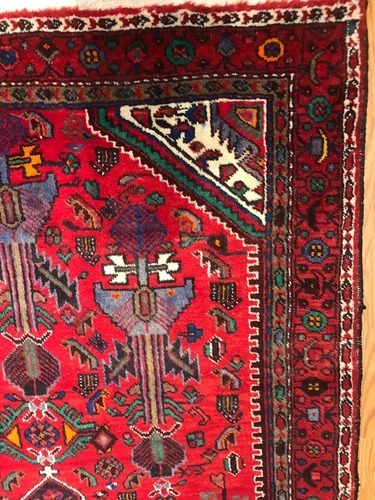 4.7 x 8.7 Vintage Tribal Geometric Red 100% Wool Vegetable Dye