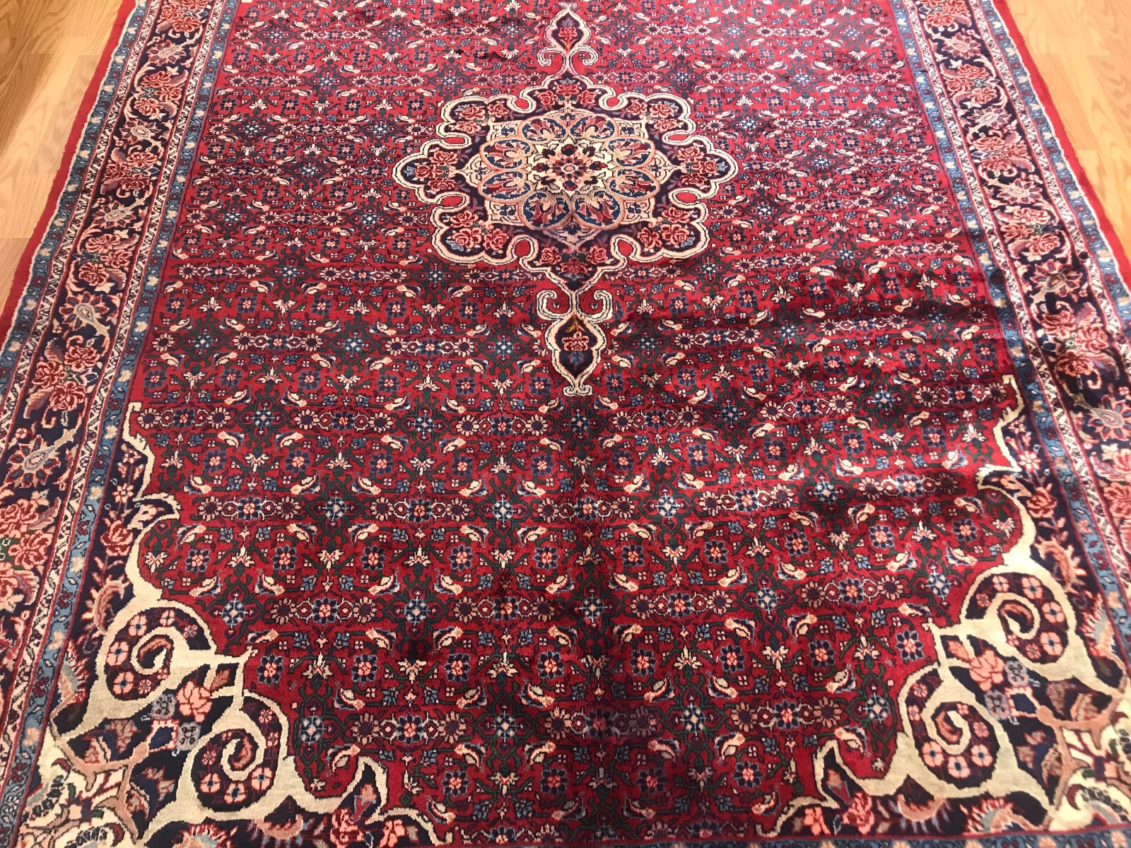7.5 x 11 Vintage 100% Wool Hand Knotted Area Rug