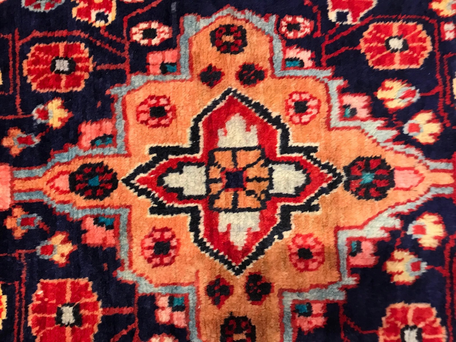 4.5 x 7.7 Vintage Tribal Semi Geometric Navy 100% Wool Vegetable Dye