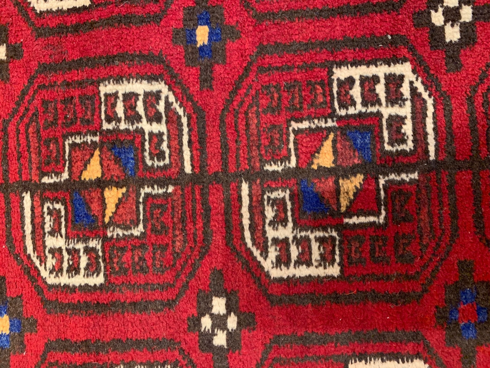 4 x 7.7 ft Vintage Tribal Red 100% Wool Vegetable Dye Rug