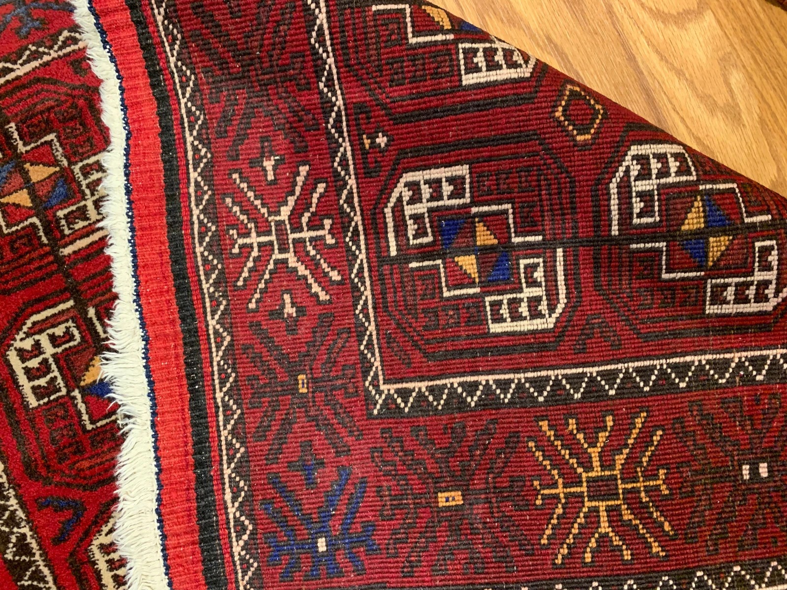 4 x 7.7 ft Vintage Tribal Red 100% Wool Vegetable Dye Rug