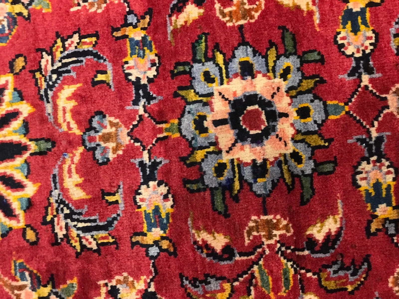 4.4 x 7.2 Vintage Tribal Floral Red Geometric 100% Wool Vegetable Dye