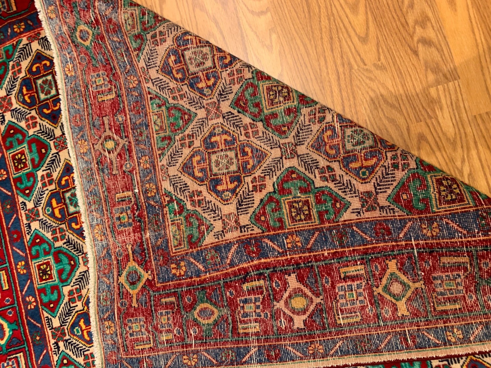 5.4 x 9.5 Vintage Hand Knotted 100% Wool Vegetable Dye Area Rug