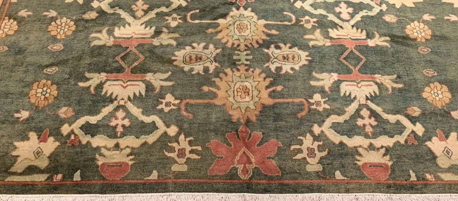 9x 12 Hand Knotted 100% Wool Area Rug