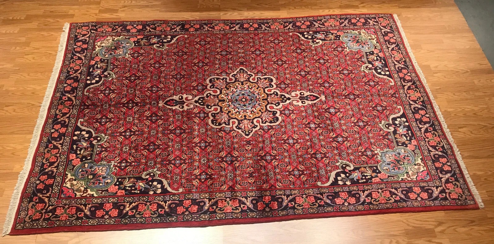 7.1 x 10.5 Vintage 100% Wool Hand Knotted Area Rug