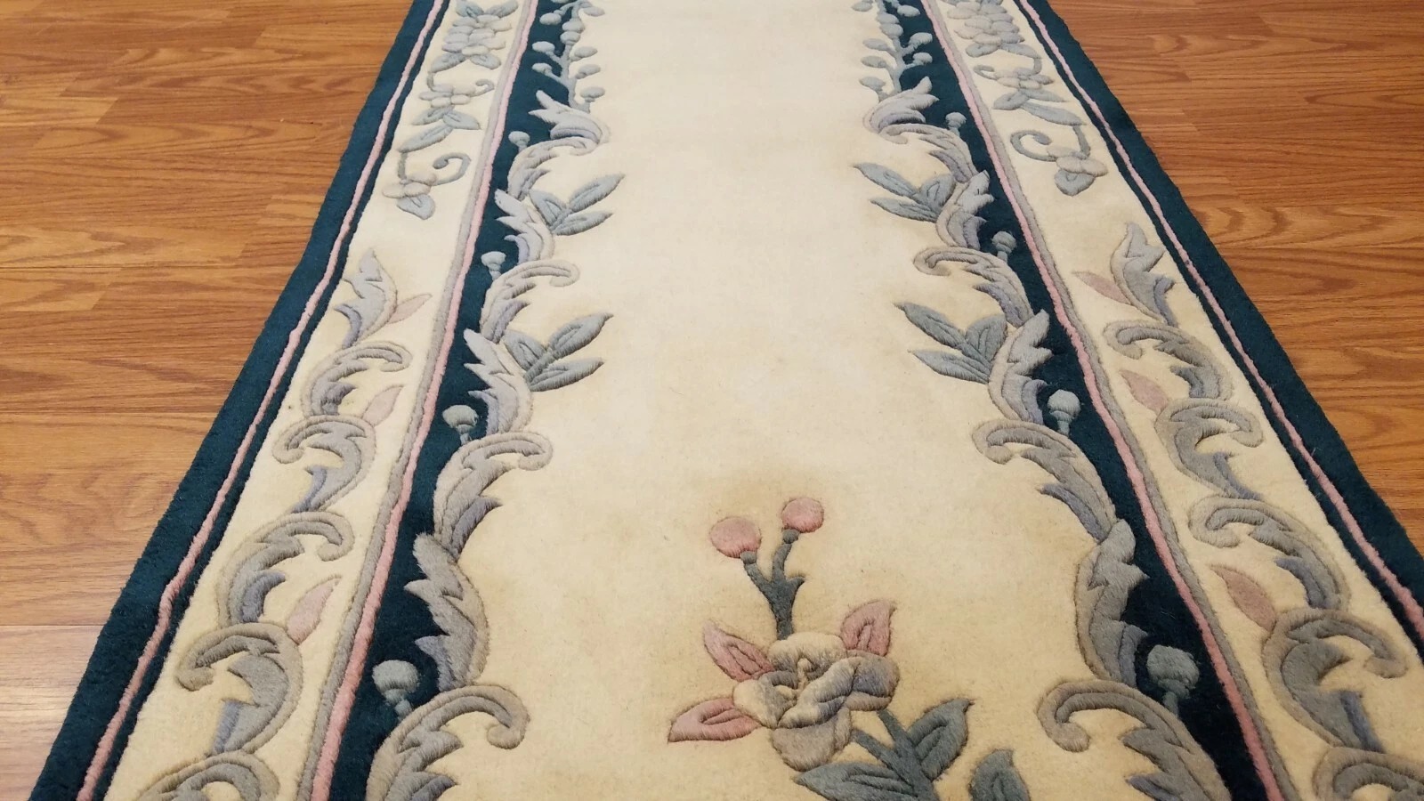 2.5 x 10 Ivory & Green Hand Woven French Aubusson 90L Wool