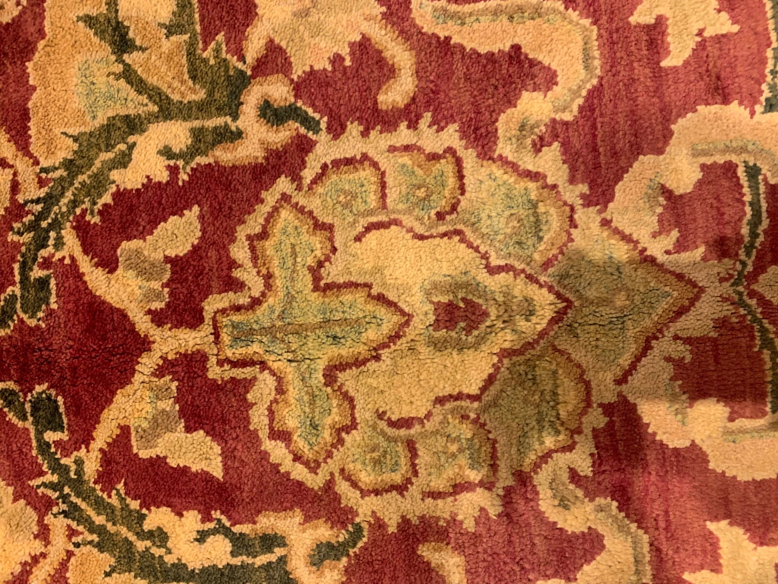 8 x 10 Antique Reproduction Hand Knotted 100% Wool Area Rug