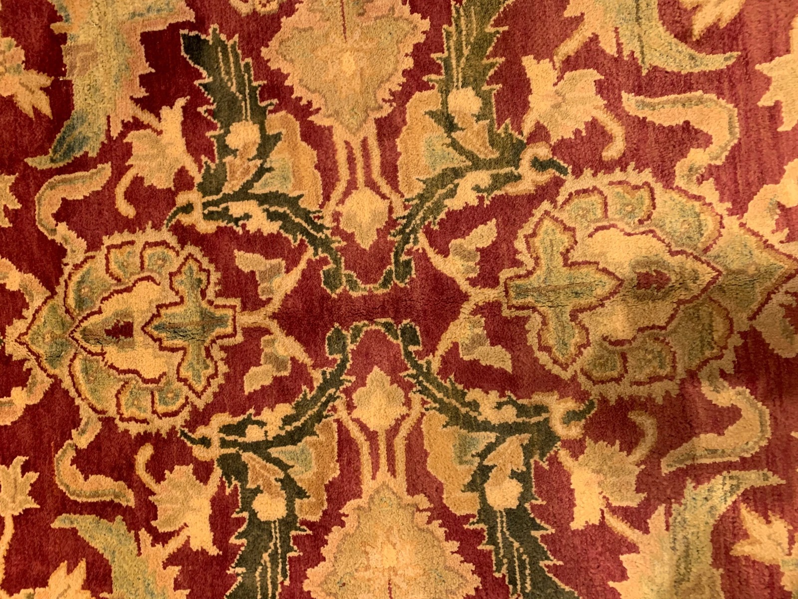 8 x 10 Antique Reproduction Hand Knotted 100% Wool Area Rug