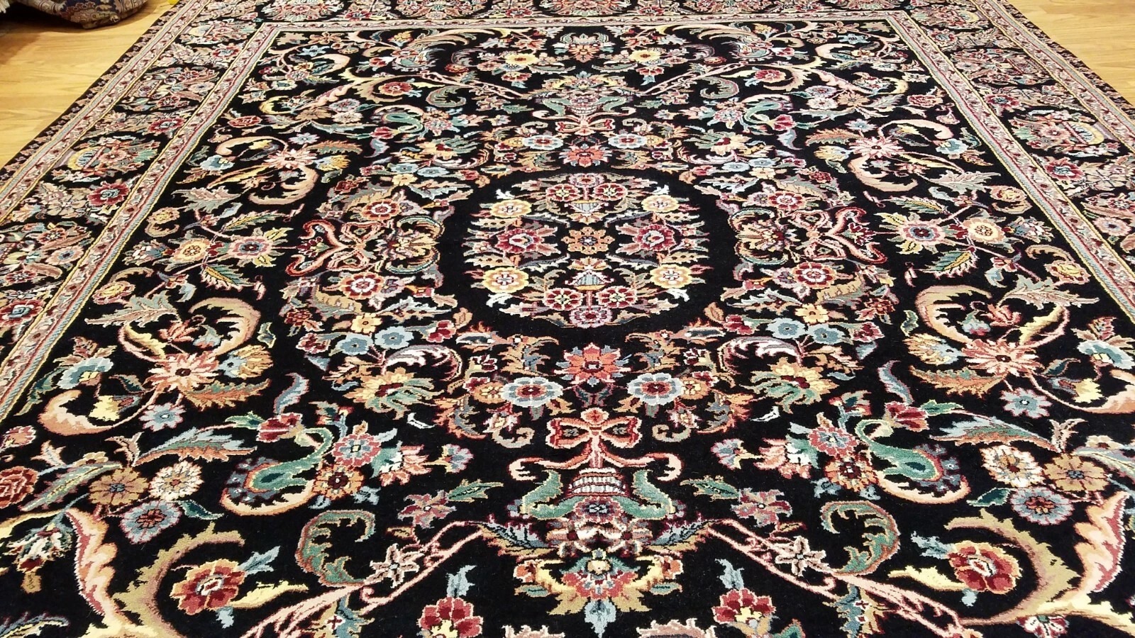 8 x 10 Black Indo Aubusson Hand Knotted Wool Oriental Rug