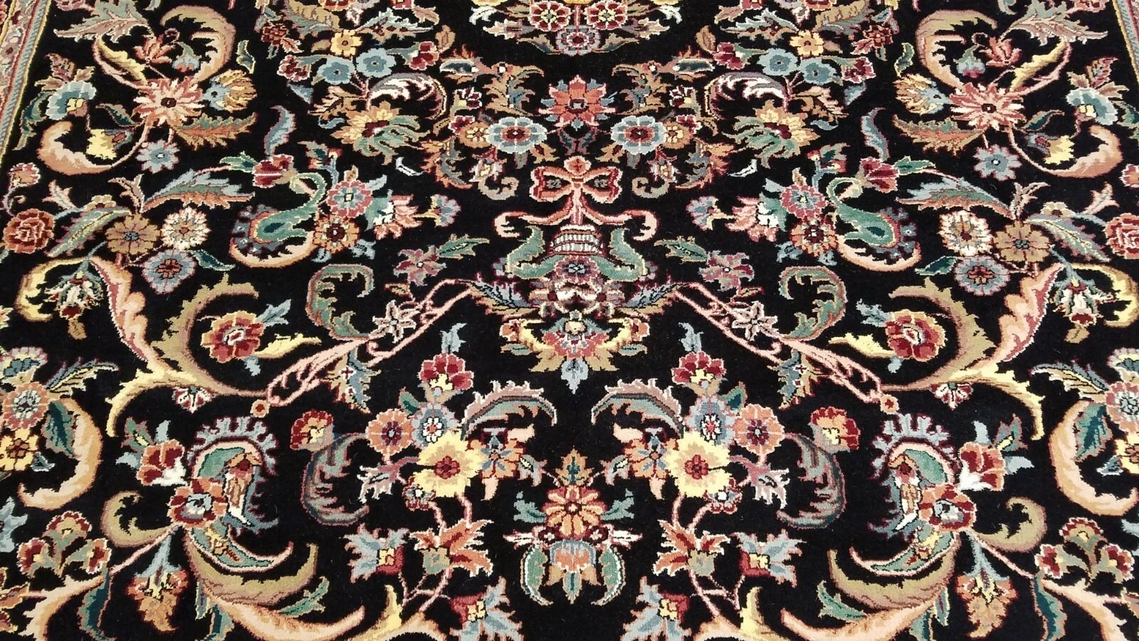 8 x 10 Black Indo Aubusson Hand Knotted Wool Oriental Rug