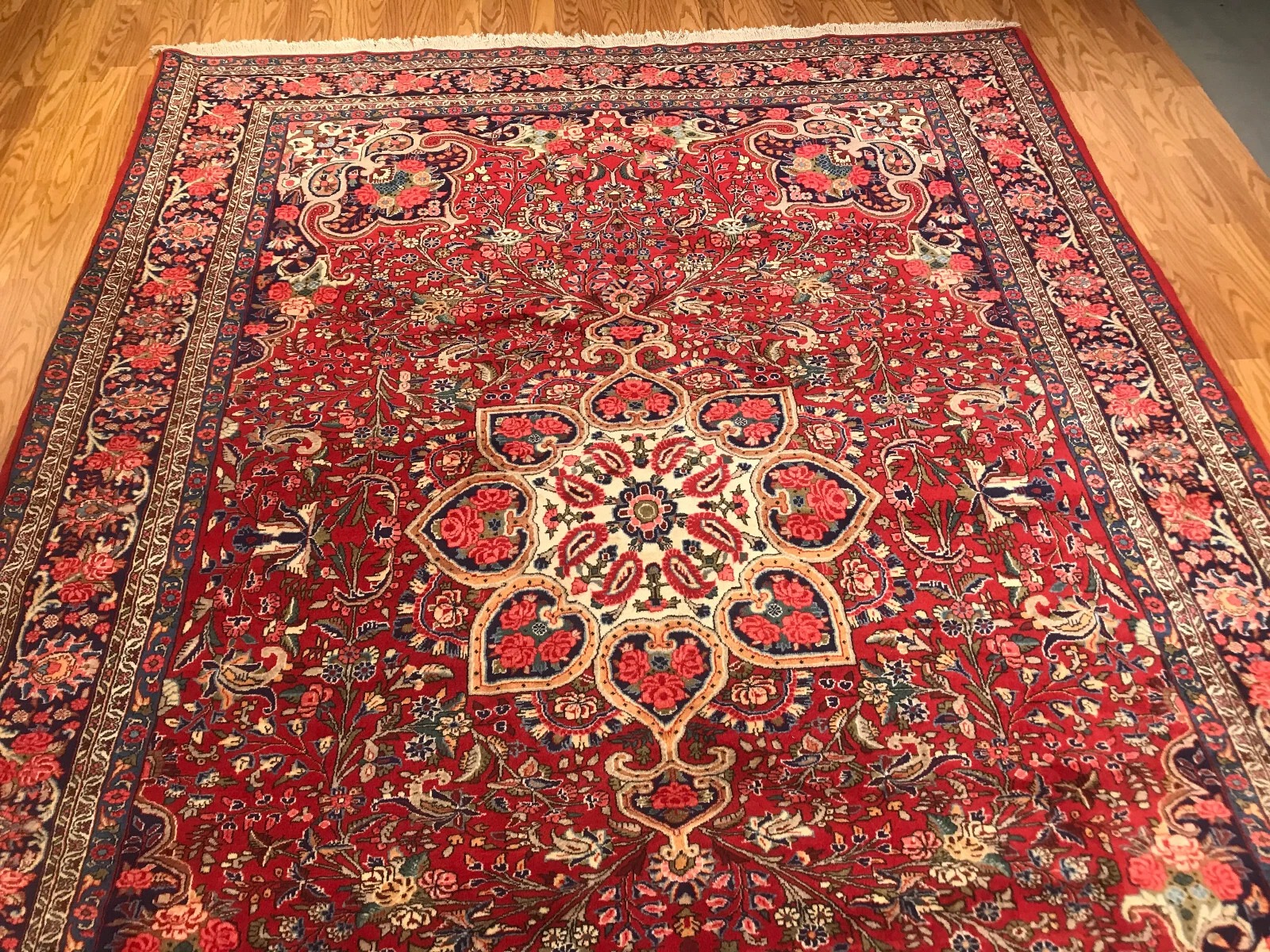 6.8 x 9.10 Vintage 100% Wool Hand Knotted Area Rug