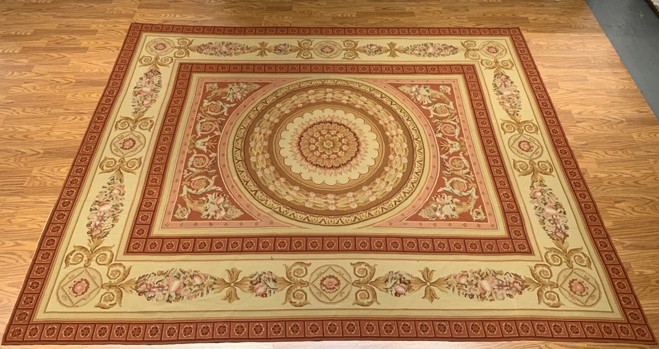8 x 10 Needle Point 100% Wool Hand Knotted Area Rug