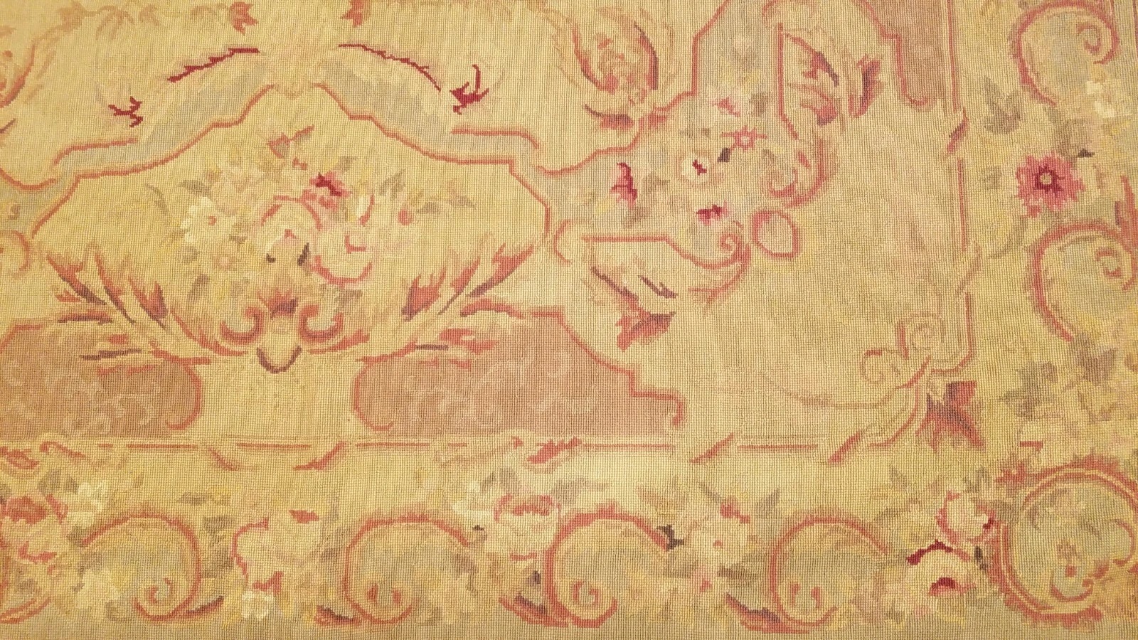 6 x 9 Hand woven French Aubusson Weave 100% wool Area rug