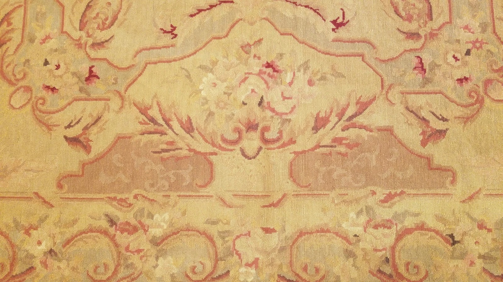 6 x 9 Hand woven French Aubusson Weave 100% wool Area rug