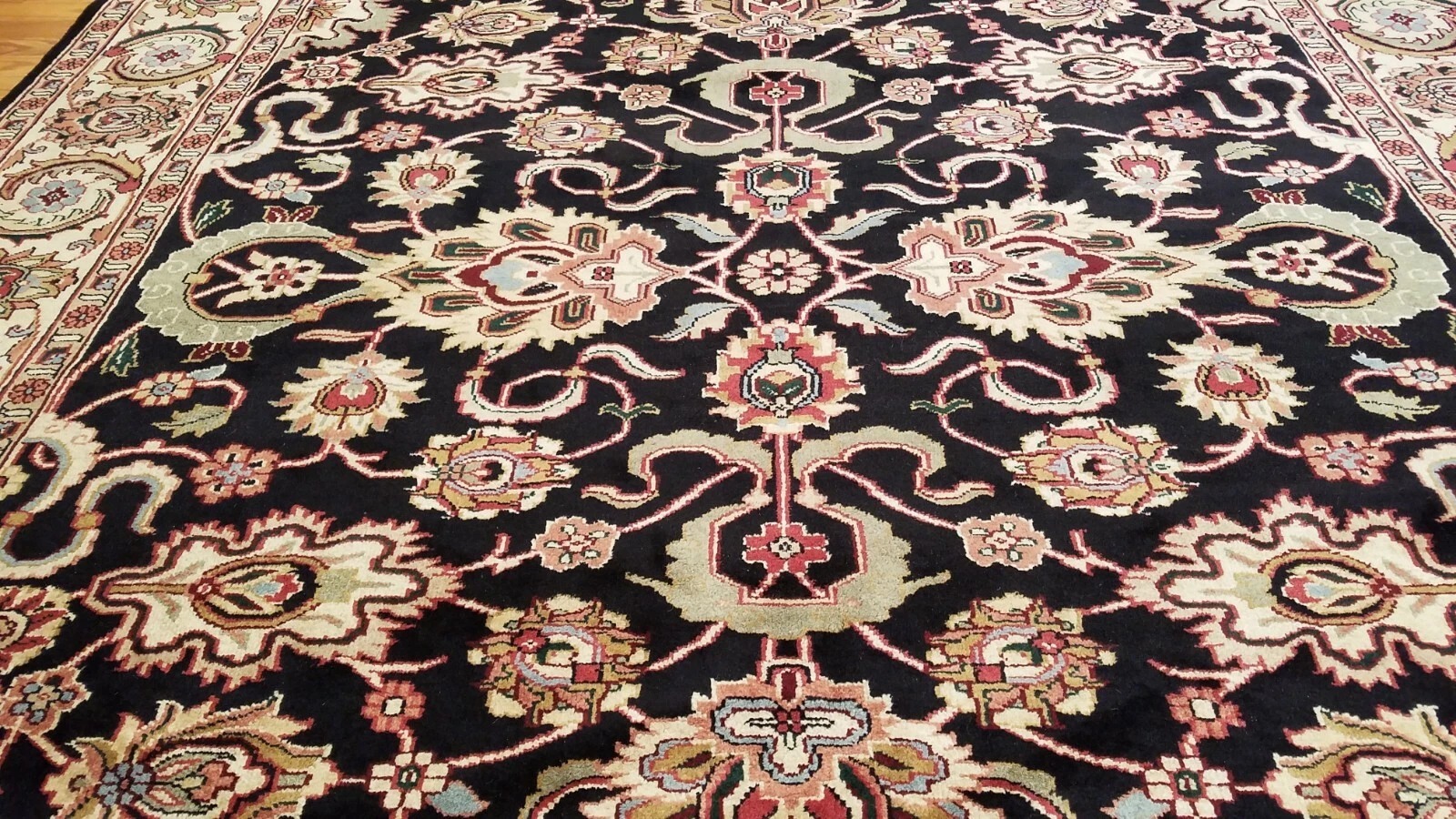 8 x 10 Black Indo All Over Hand Knotted Wool Oriental Rug