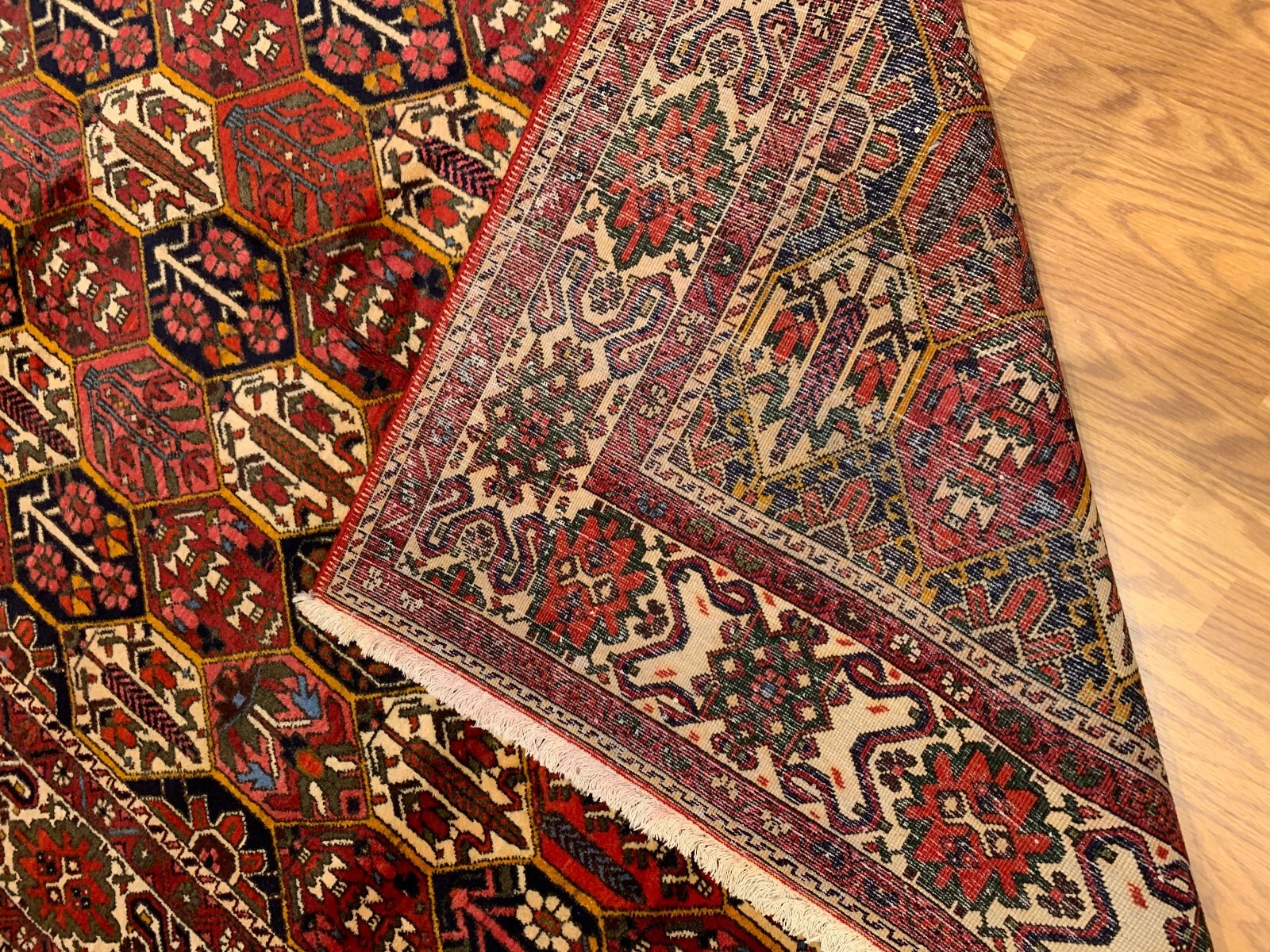 6.11 x 10.5 Vintage Hand Knotted 100% Wool Vegetable Dye Area Rug