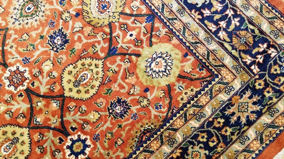 8 x 10 Fine Quality Vegetable Dye Rust & Navy Hand Knotted Wool Rug