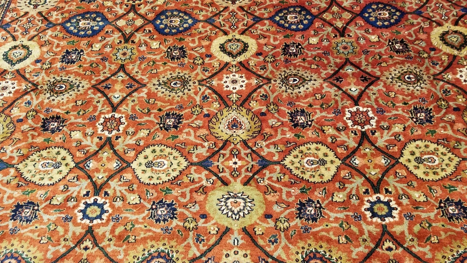 8 x 10 Fine Quality Vegetable Dye Rust & Navy Hand Knotted Wool Rug
