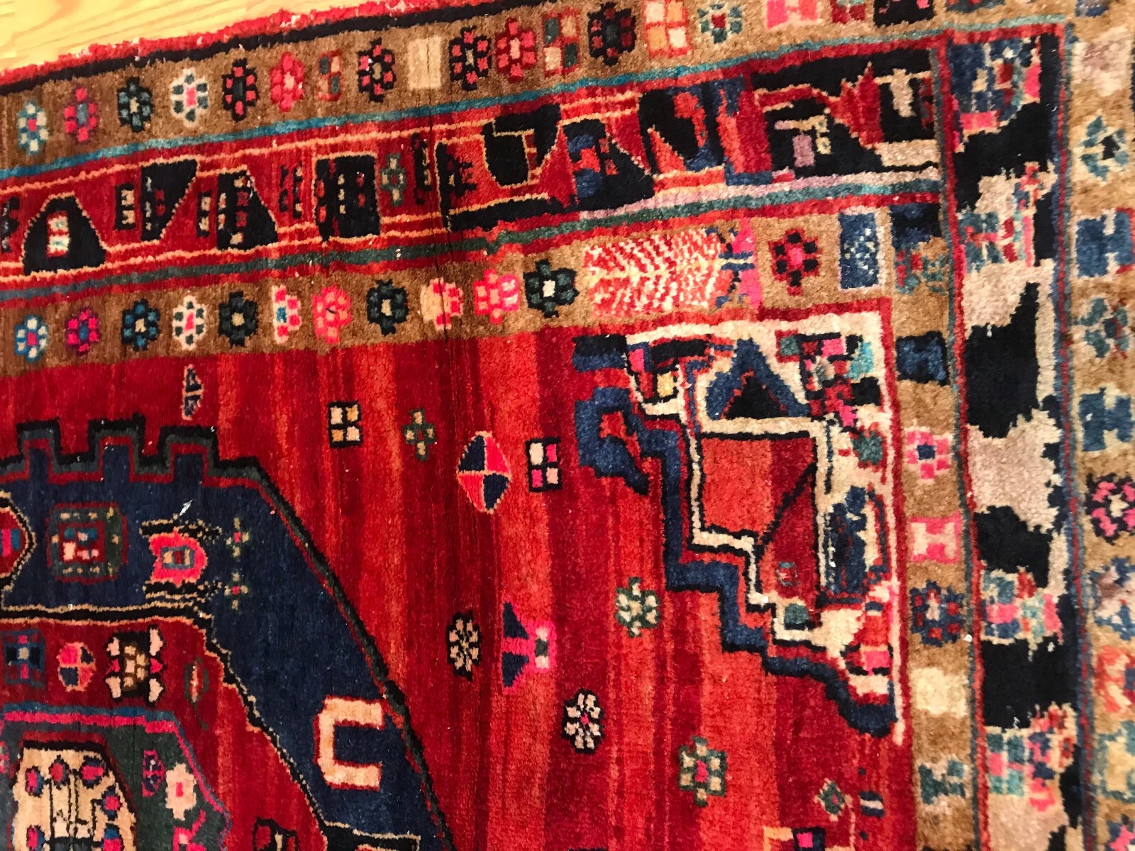 4.10 x 6.10 Vintage Tribal 100% Wool Hand Knotted Vegetable Dye Area Rug