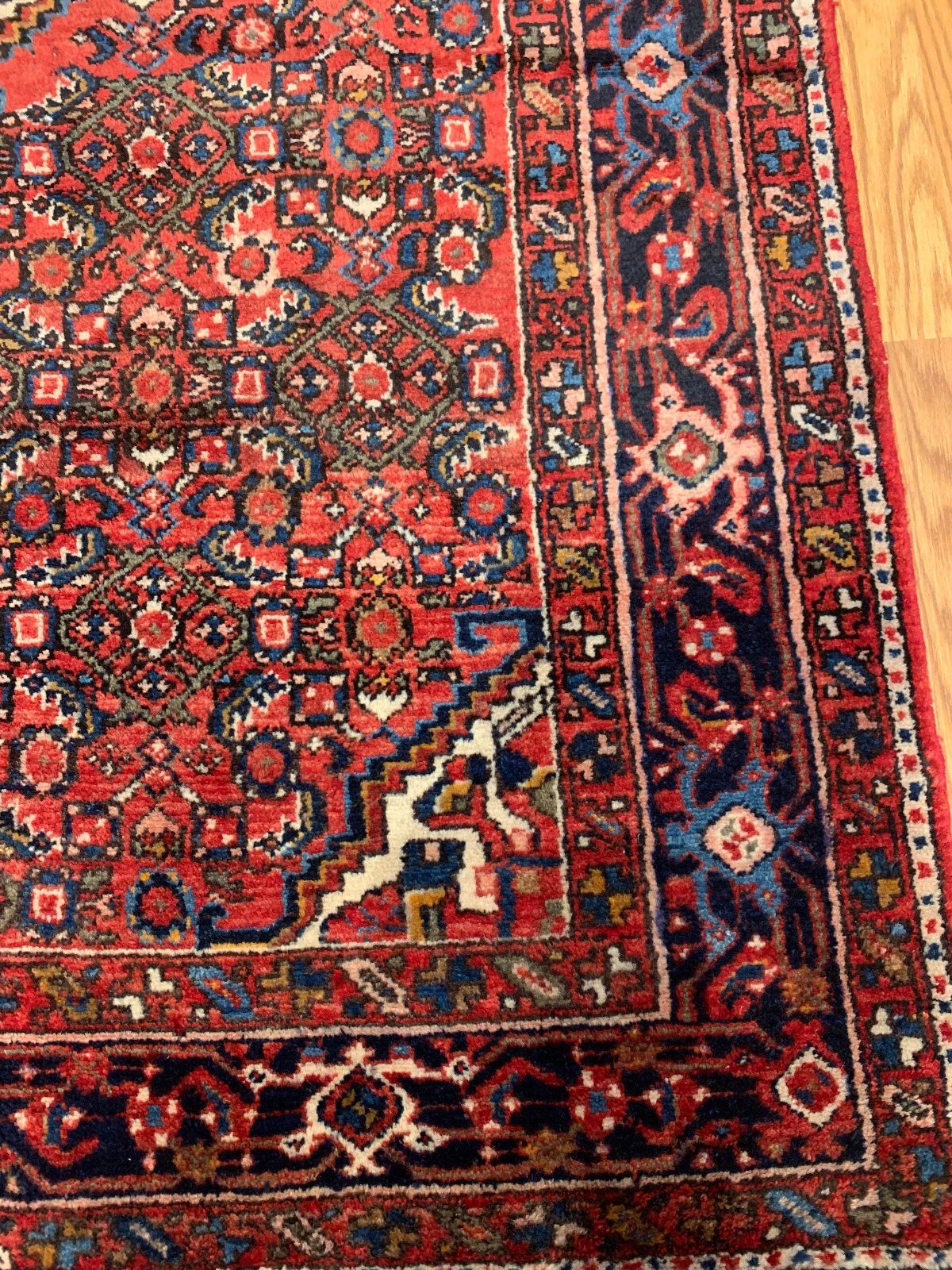 4.7 X 6.7 Vintage Tribal Coral Rose Hand Knotted 100% Wool Vegetable Dye Rug