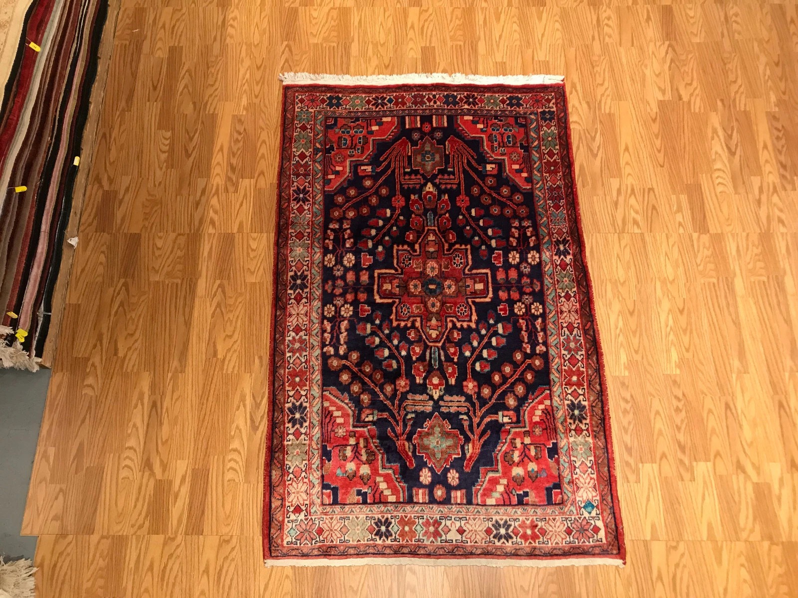 4.5 x6.10 Vintage Tribal 100% Wool Hand Knotted Vegetable Dye Area Rug
